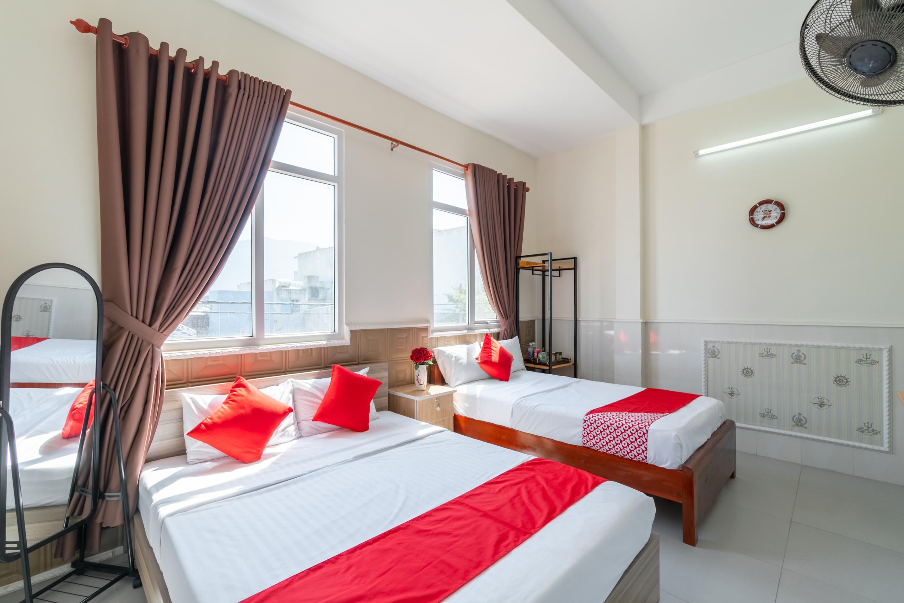 Oyo 238 Luxury Motel Дананг Экстерьер фото